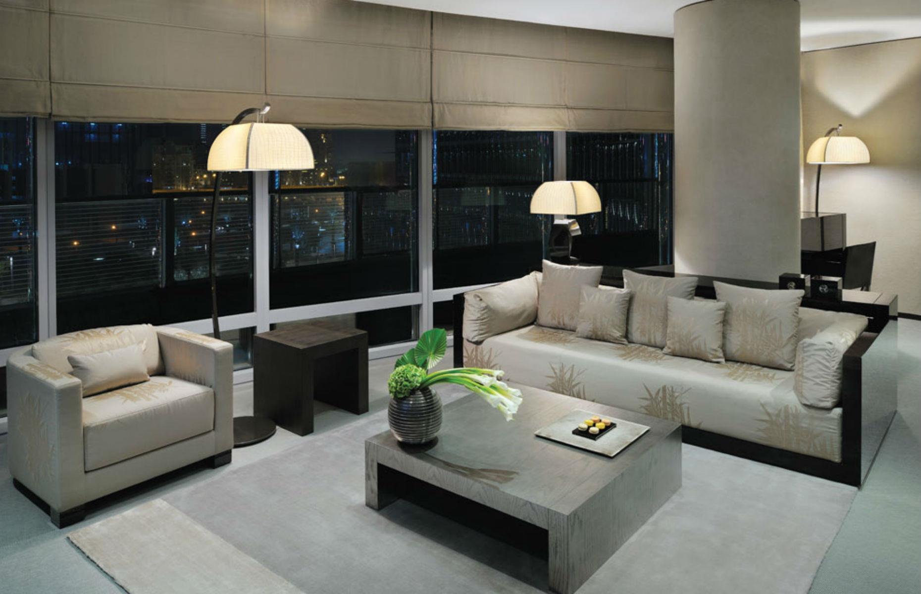 Apartment at the Burj Khalifa: Dhs102 million